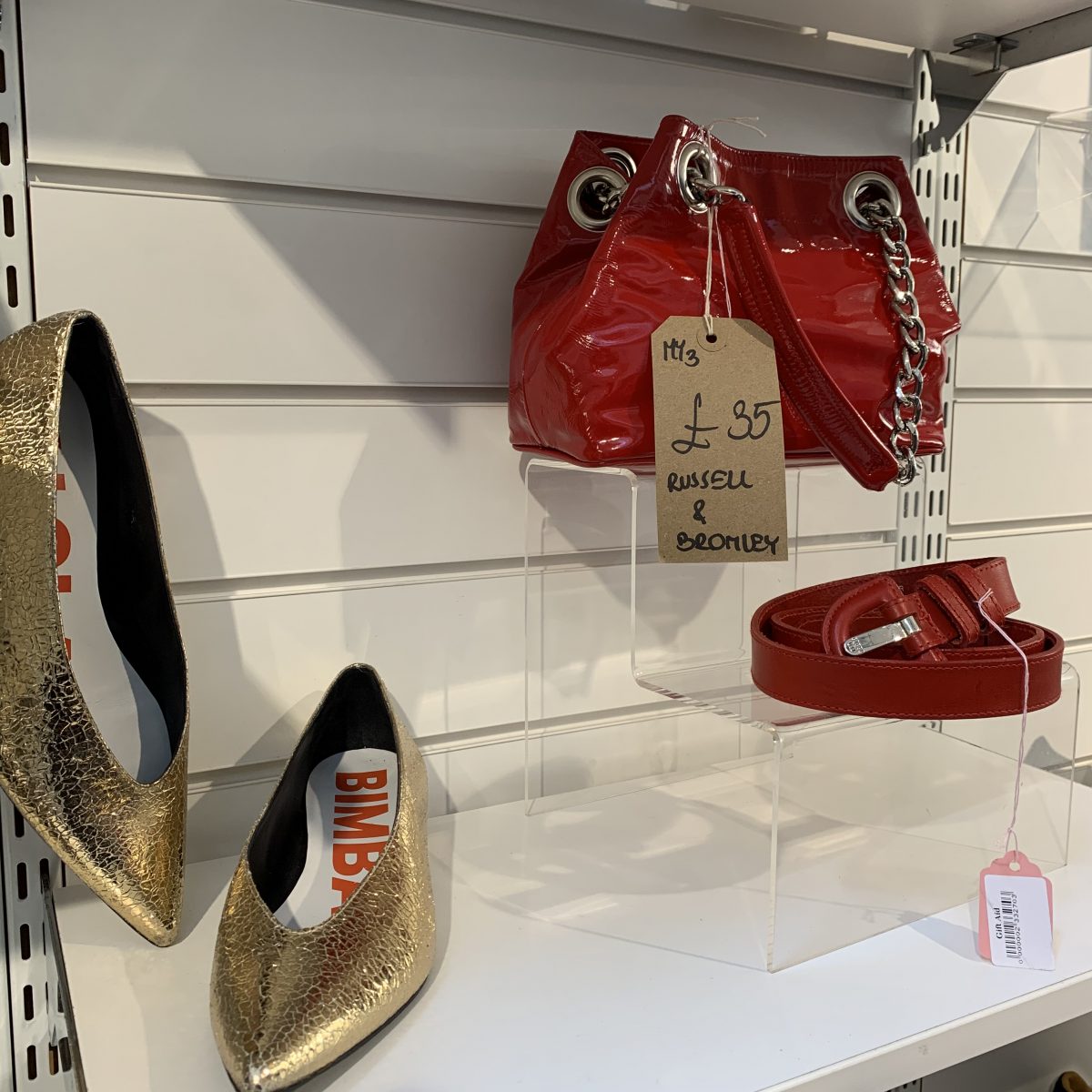 FARA Charity shop Fulham ROad FARA UK